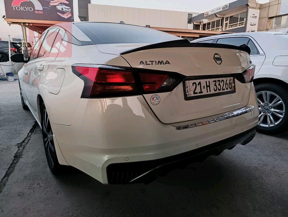 Nissan Altima